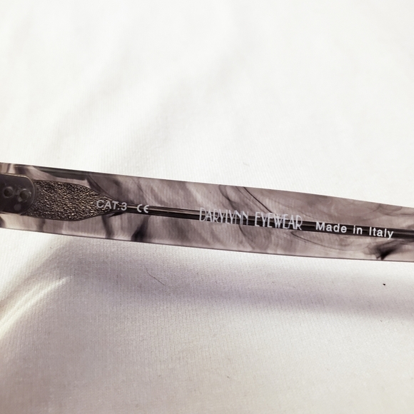 Marie - Darylynn EyeWear Luxury Italian Sunglasses - Picture 8 of 13